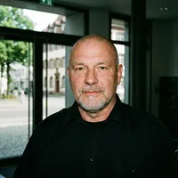 Manfred D.